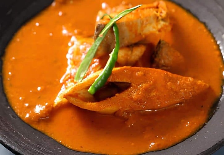 Pomfret Curry