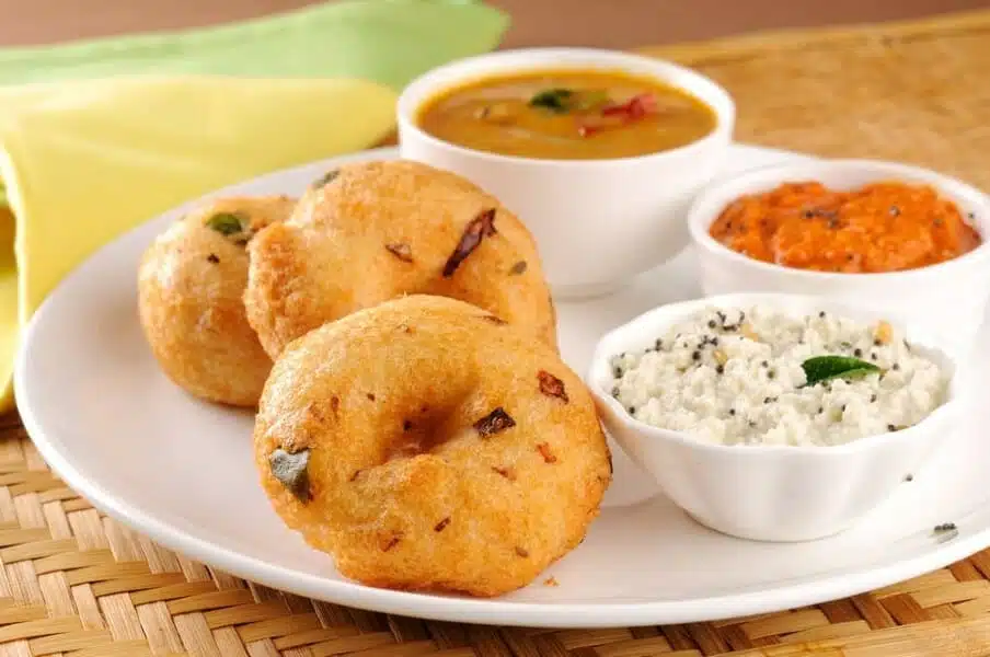Ulundu Vadai