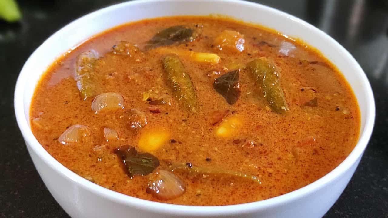 Kovakkai Puli Kuzhambu (Ivy Gourd Sambar)