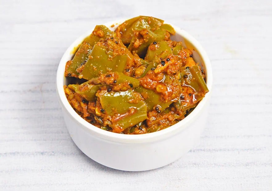 Capsicum and Peanut Curry
