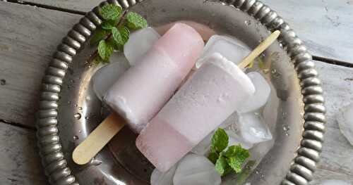 Cranberry Cream Popsicle | Cranberry juice-cream popsicle | Summer Recipes
