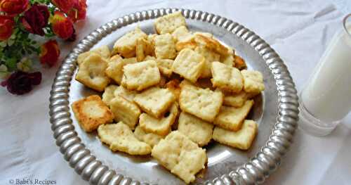Garlic Cheese Crackers | Easy Crackers Recipe