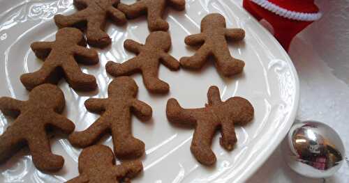 Healthy Gingerman Bread Cookies | Christmas Bakes