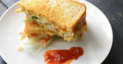 Omelette Sandwich | Bread Omelette Sandwich | Easy Breakfast Recipe