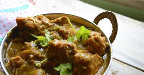 Pepper Coriander Chicken | Green Chicken curry