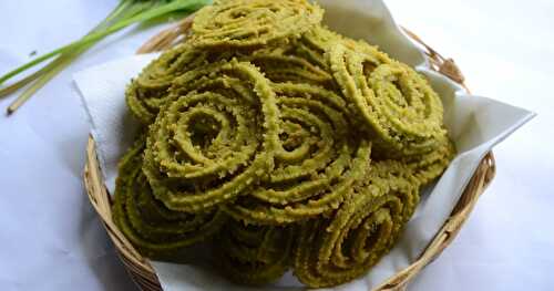 Spinach Chakli | Palak Murukku | Snack Recipe