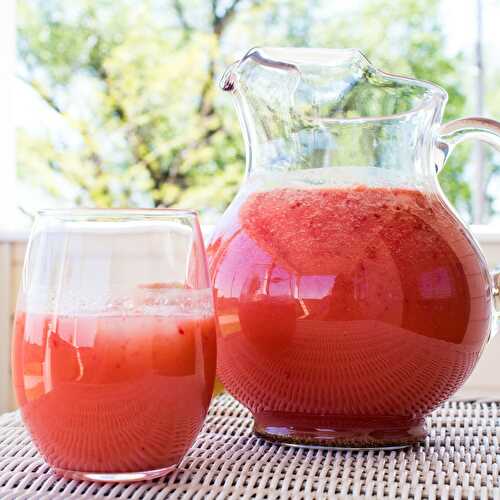Strawberry Pineapple Lemonade (Juicer Recipe)