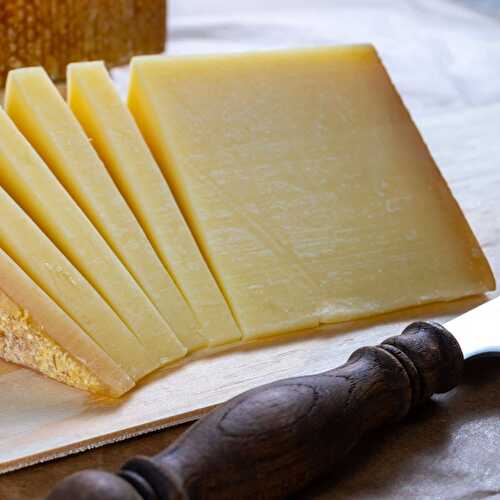 Gruyere Cheese Substitute: Best & Most Readily Available Alternatives