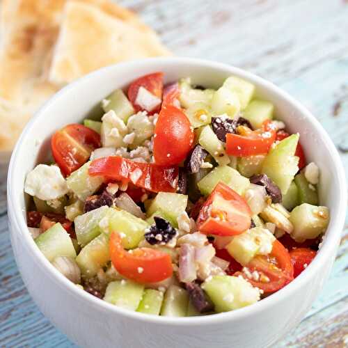 Best Greek Salad (Tangy, Tasty & Easy To Make!)