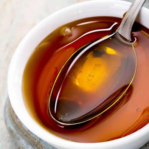 Best Golden Syrup Substitute: Honey (+ More Tasty Alternatives To Use In Recipes!)