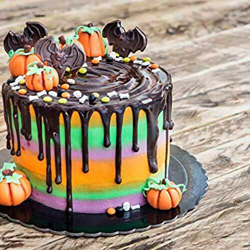 Halloween Cake Ideas: Pumpkin Dump Cake (+ More Delicious Desserts!)