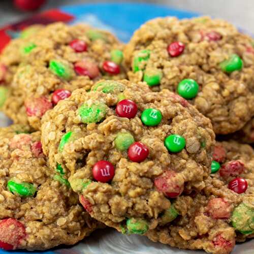 Christmas M&M Oatmeal Cookies