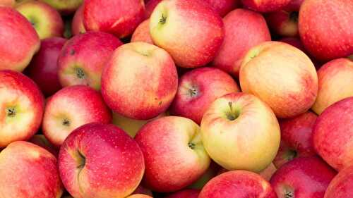 Apple Calories And Nutrition: Crock Pot Applesauce (+More Apple Recipes!)