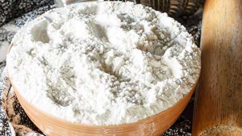 How To Make Cake Flour: Homemade Cake Flour (An Easy DIY Guide!)