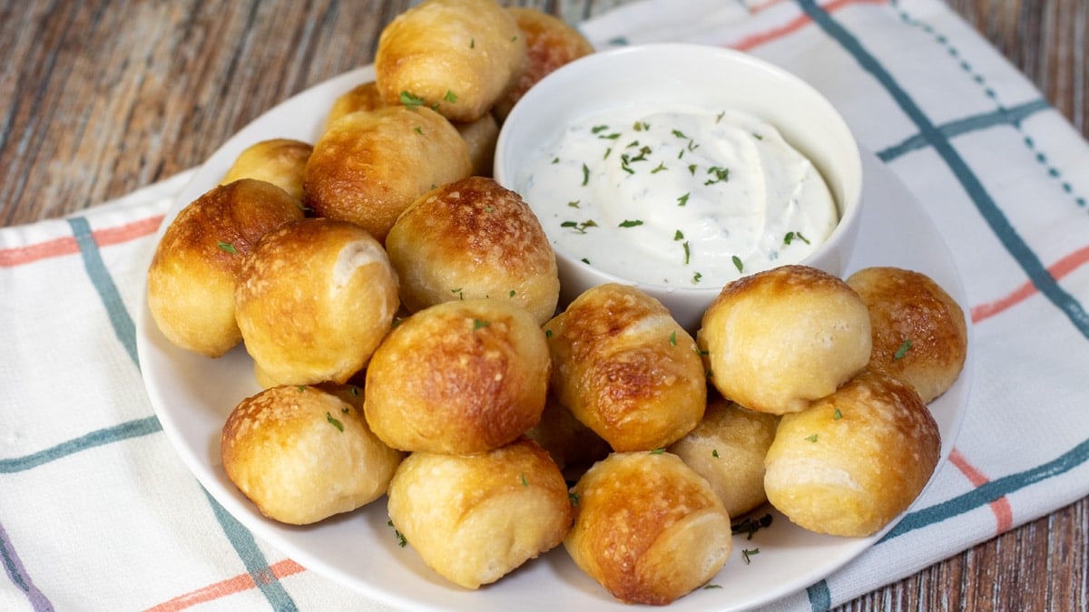 Easy Air Fryer Pretzel Bites