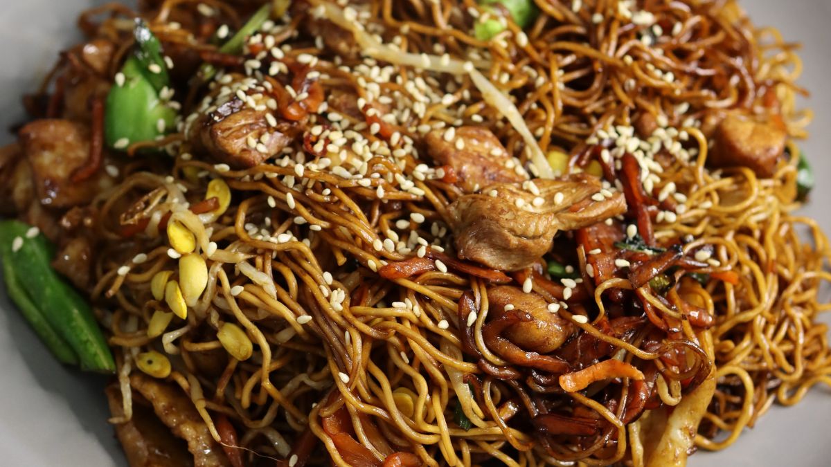Cantonese Chow Mein