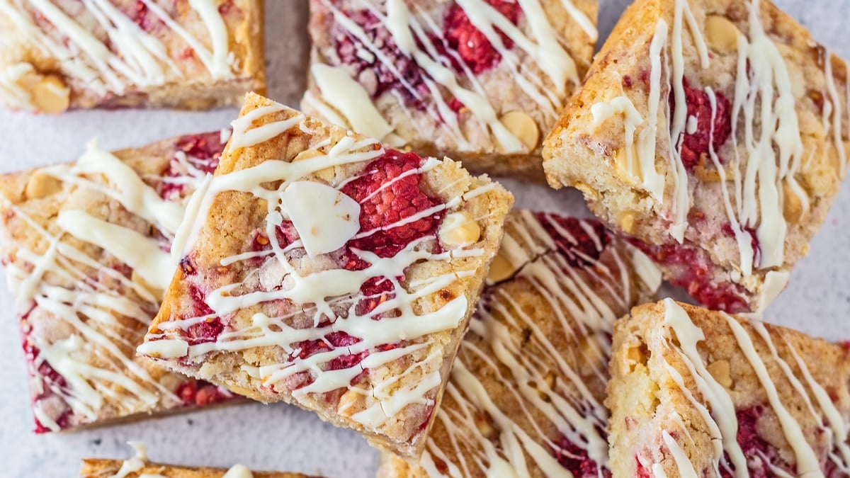 Raspberry White Chocolate Blondies