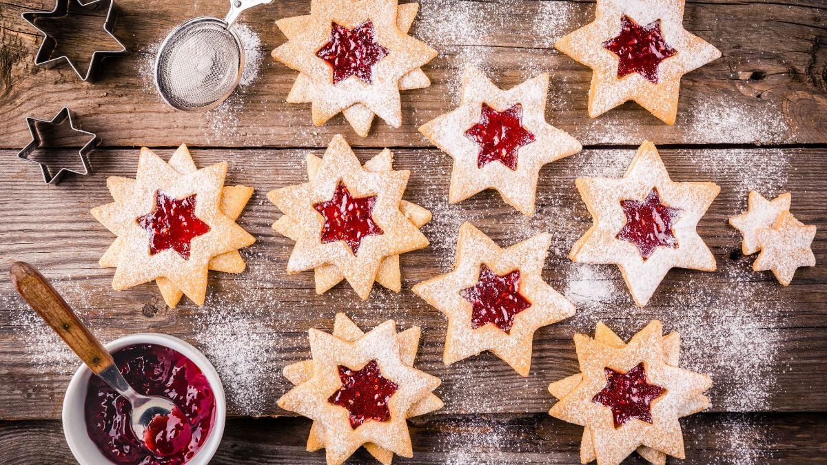 Linzer Cookies