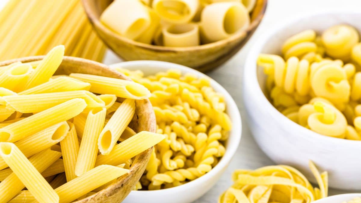 Best Pasta For Macaroni & Cheese: Sour Cream Macaroni and Cheese (+Tips & More!)