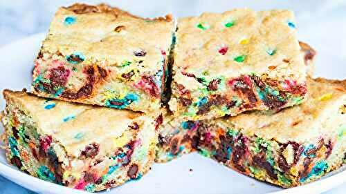 Sugar Cookie M&M Bars