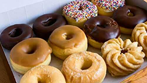 How To Bake Donuts Without A Donut Pan: Best Tips & Tricks