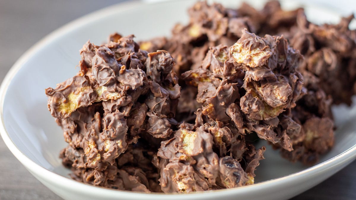 Chocolate Raisin Cornflake Clusters
