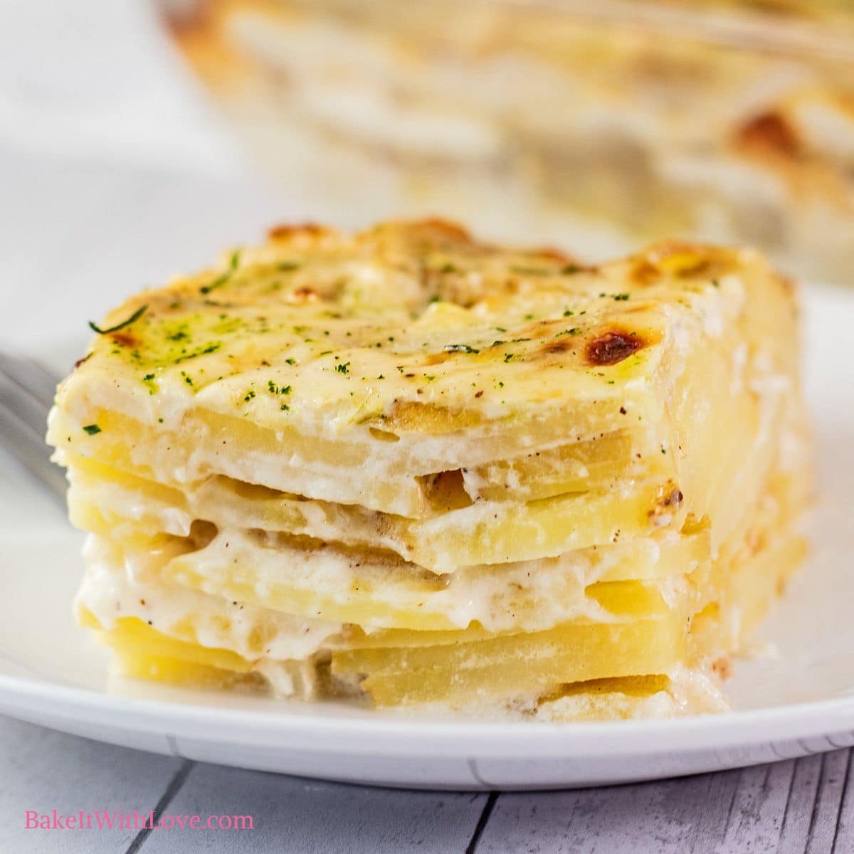 Classic Scalloped Potatoes Without Cheese
