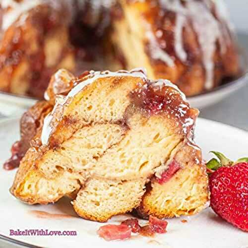 Strawberry Monkey Bread