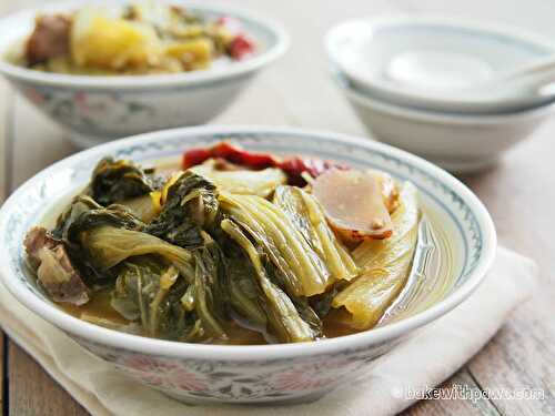 Chai Boey or Choy Keok (Hot and Sour Chinese Mustard Vegetable Stew)