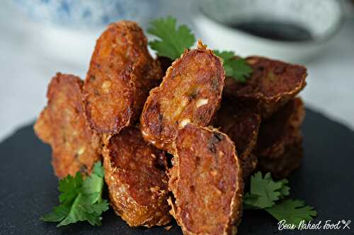 Hokkien Ngoh Hiang (五香 Fried Meat Rolls)