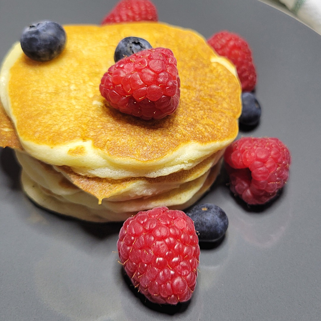 Easy Pancakes 🥞 | Quick Recipe To Make Fluffy and Soft Pancakes