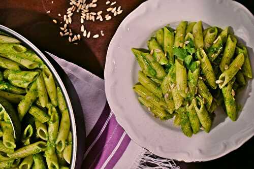 5-minute Spinach Mint and Sunflower Seed Pesto - Bimorah