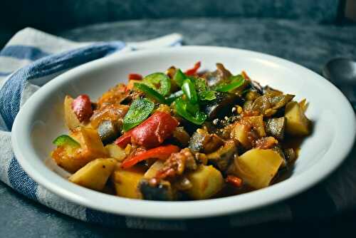 7 Ingredient Mediterranean Eggplant Stew [vegan] - Bimorah