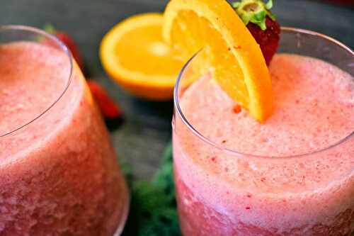 Immunity Boosting Grapefruit Strawberry Smoothie - Bimorah