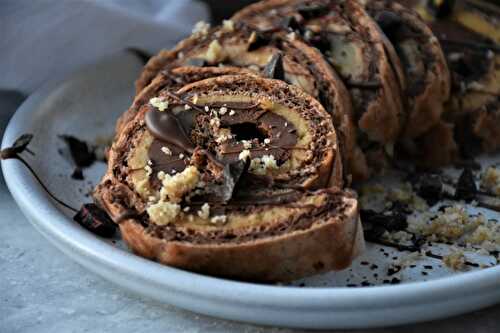 Chocolate & Walnut Roll