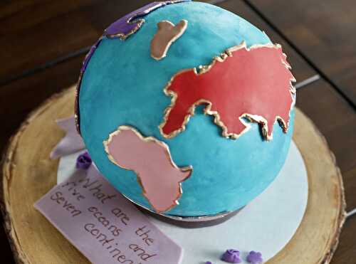 Strawberry hibiscus cake