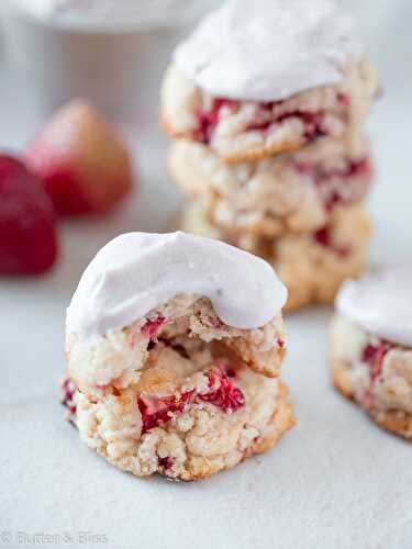 Strawberry Shortcake Biscuit Cookies