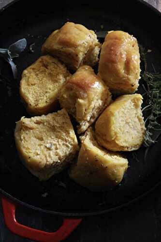 Sweet Potato Dinner Rolls with Fresh Rosemary and Honey Butter