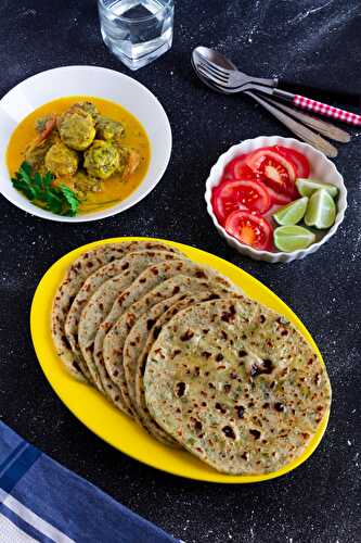 Potato Parsley Flatbread - Recipe without yeast - Celebrating Flavors