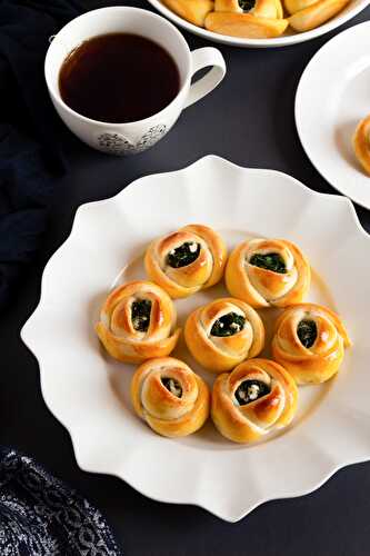 Spinach & Feta Bread Rolls - Celebrating Flavors Recipes