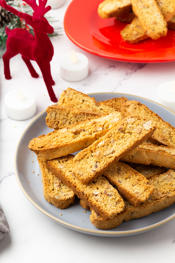 Almond Biscotti Recipe -  How to make Almond Biscotti