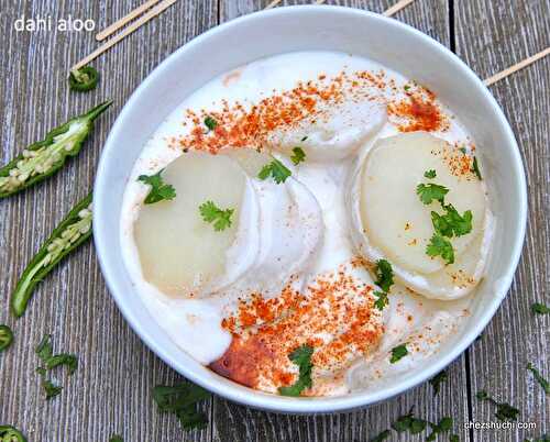 Dahi Aloo | Potatoes in yogurt | Potatoes in curd