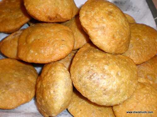 Khasta Kachauri|Flaky lentil filled bread| Kachaudi