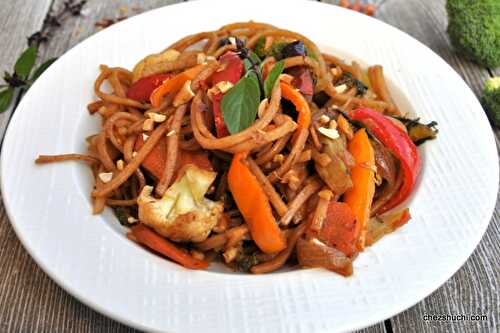 Pad Thai| Stir-fried rice noodles with vegetables