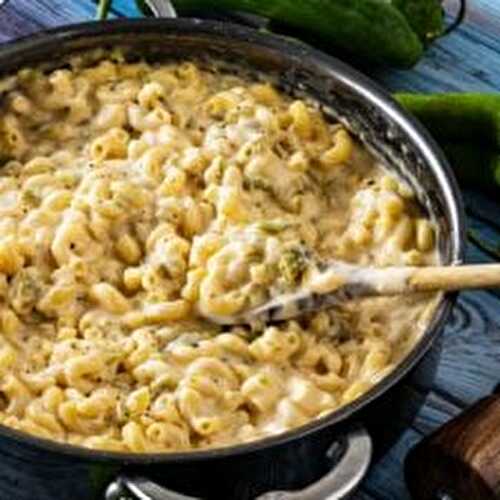 Creamy Hatch Chile Mac and Cheese