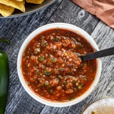 Restaurant-Style Chipotle Salsa