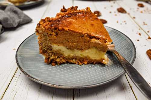 Pumpkin Cheesecake with Gingersnap Crust