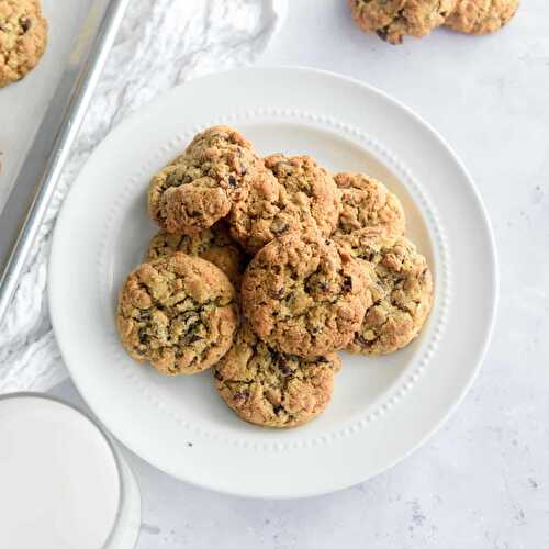 Almond Flour Oatmeal Cookies