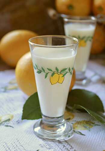24 Hour Easy Limoncello Recipe - Best Homemade Crema di Limoncello (Creamy Version)