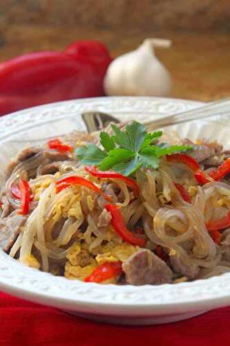 A Thai Glass Noodle Dish with Egg, Beef & Bean Sprouts